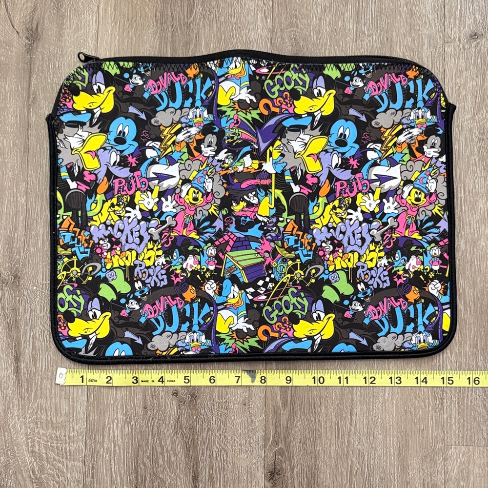 Disney Colorful Mickey Laptop Sleeve 15”